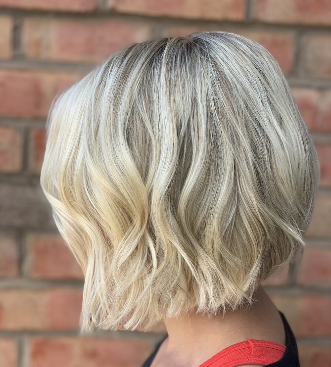 1675638556 774 Bob hairstyles 2023 style and color is perfect - Bob hairstyles 2023 - style and color is perfect