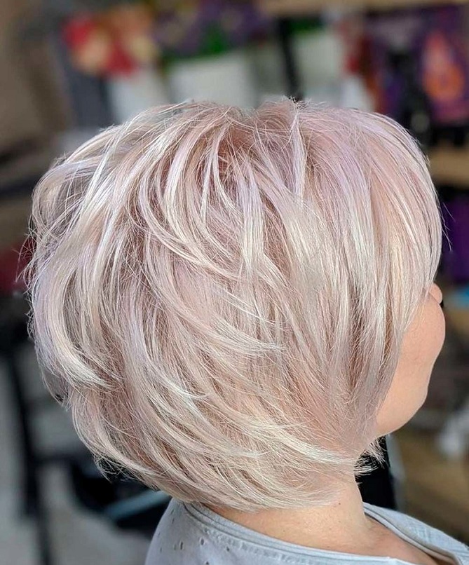 1675638556 862 Bob hairstyles 2023 style and color is perfect - Bob hairstyles 2023 - style and color is perfect