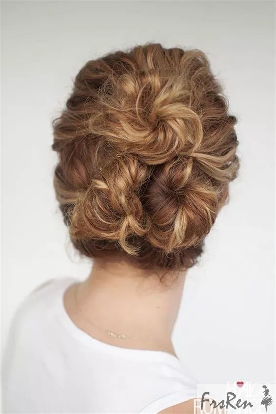 1675977955 861 Party Hairstyles for Curly Hair Hairstyles 2023 Short - Party Hairstyles for Curly Hair - Hairstyles 2023 - Short Hairstyles