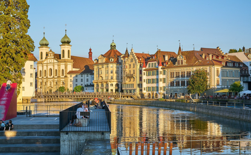 Why should you buy a new house in Lucerne - Why should you buy a new house in Lucerne?