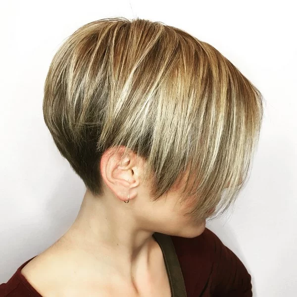 1683165702 27 Long Pixie a trendy short hairstyle for bold and.webp - Long Pixie - a trendy short hairstyle for bold and stylish ladies