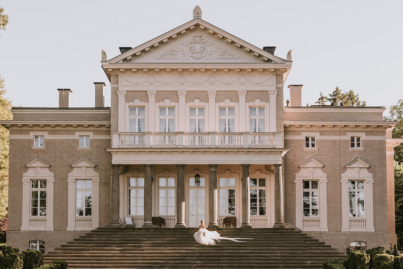 Get married in Poland at Manowce Castle