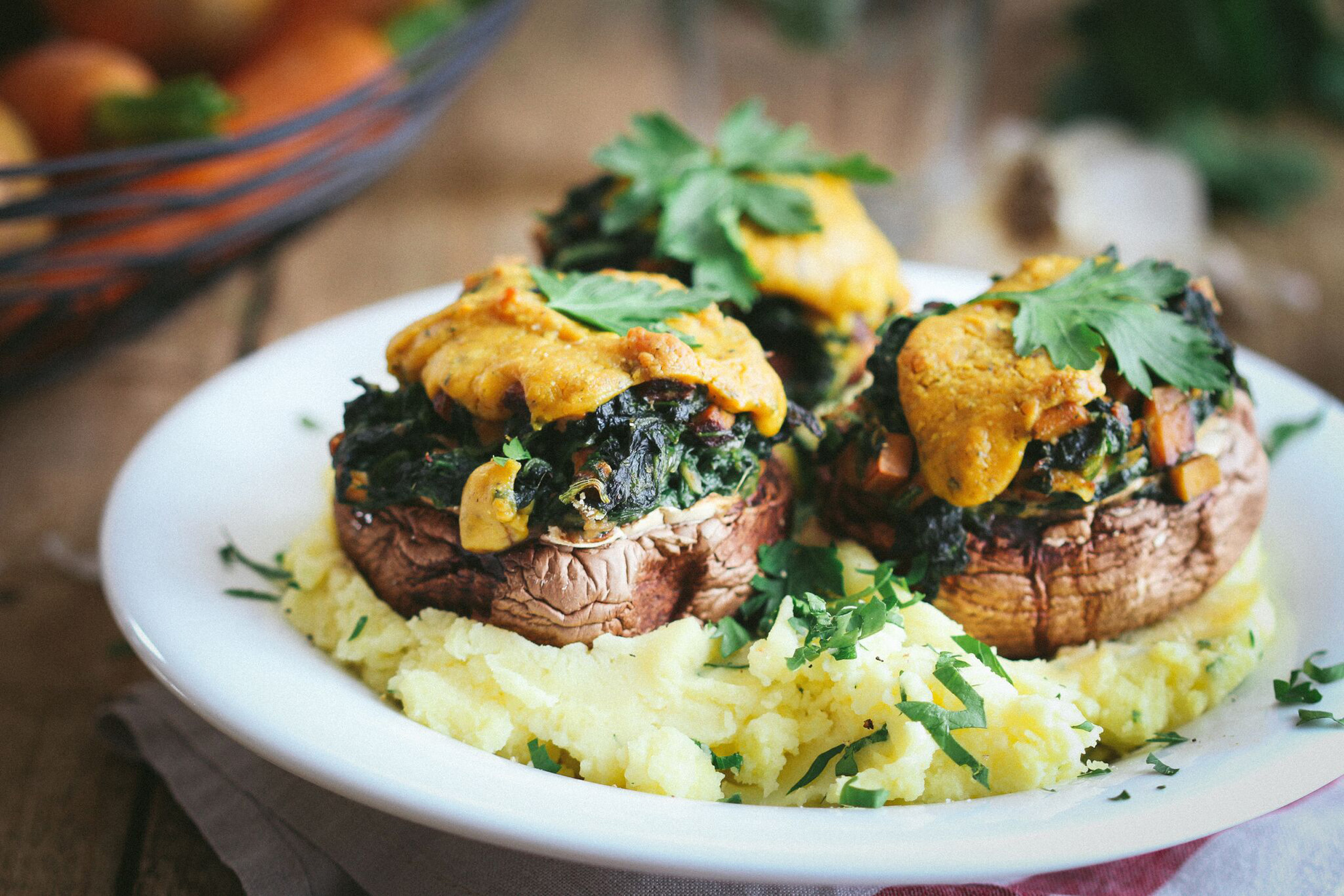 Filled mushrooms with spinach and potato puree