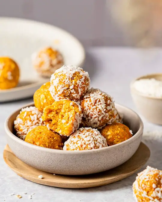 Carrot Cake Energy Balls recipe