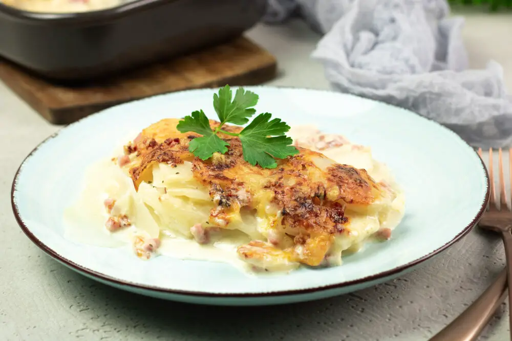 Wrong potato gratin: Kohlrabi casserole