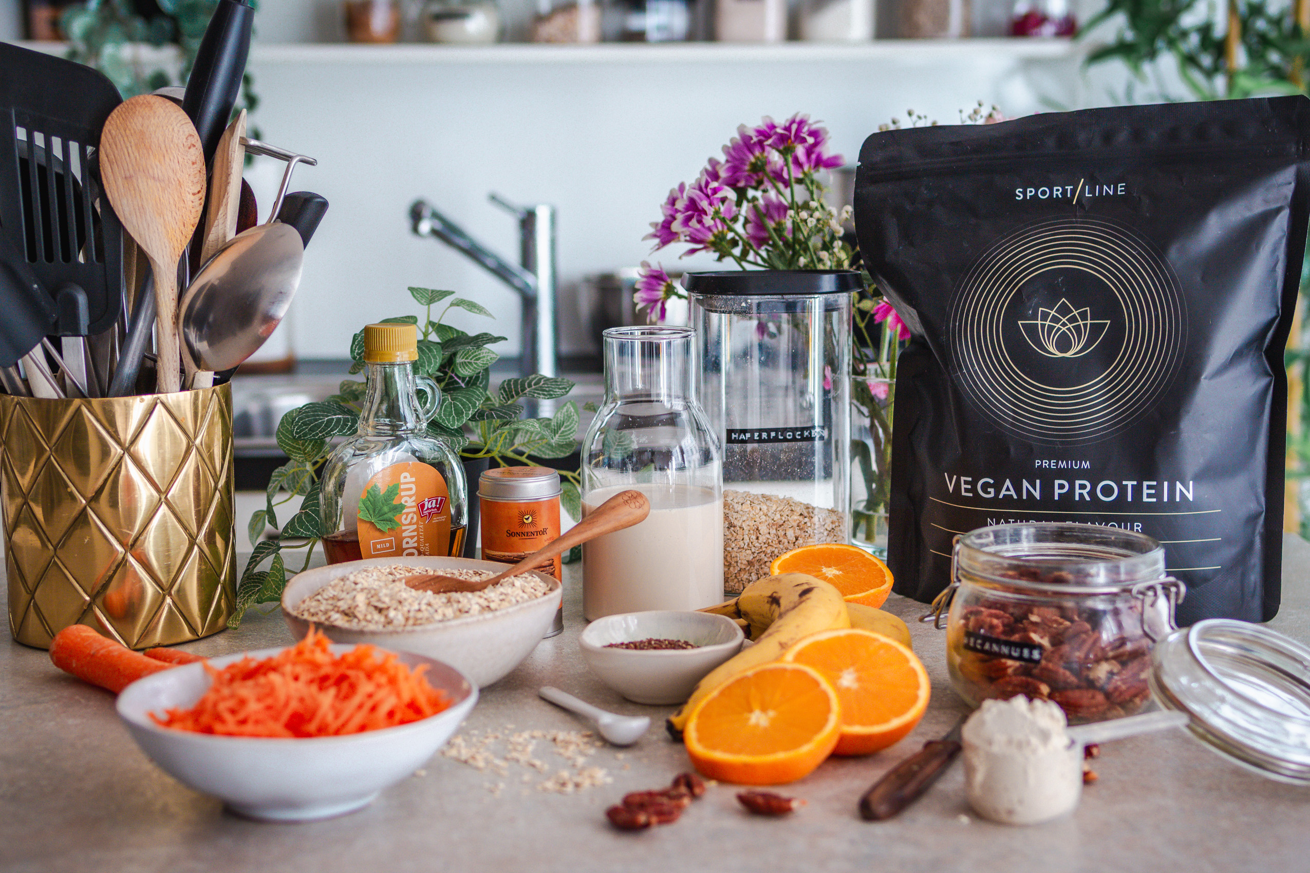Ingredients for the baked carrot porridge