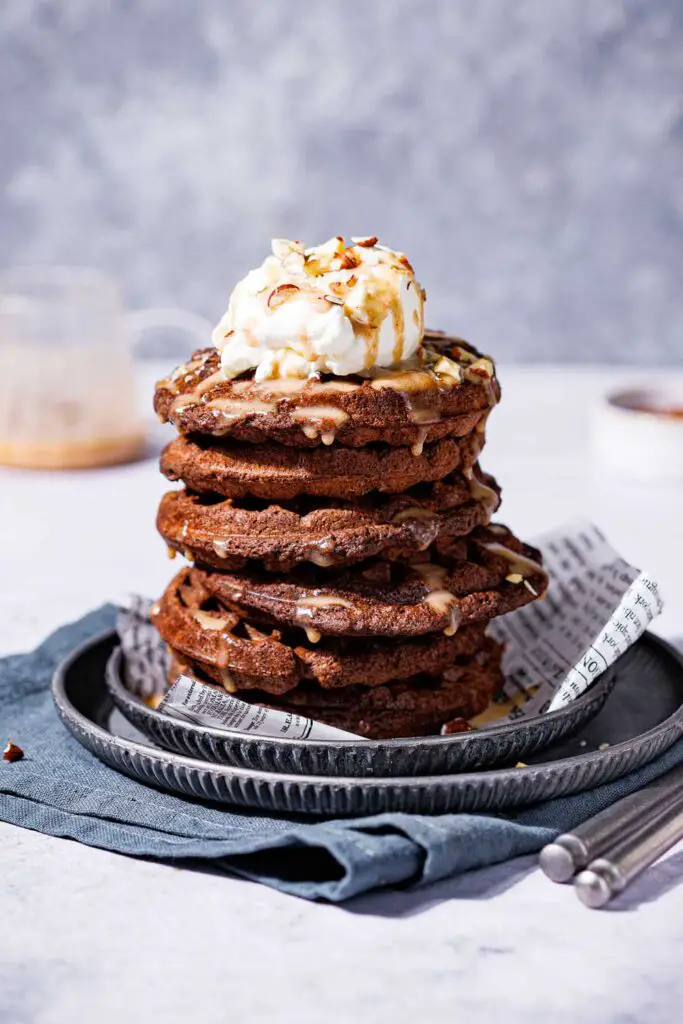 Keto chocolate -plated