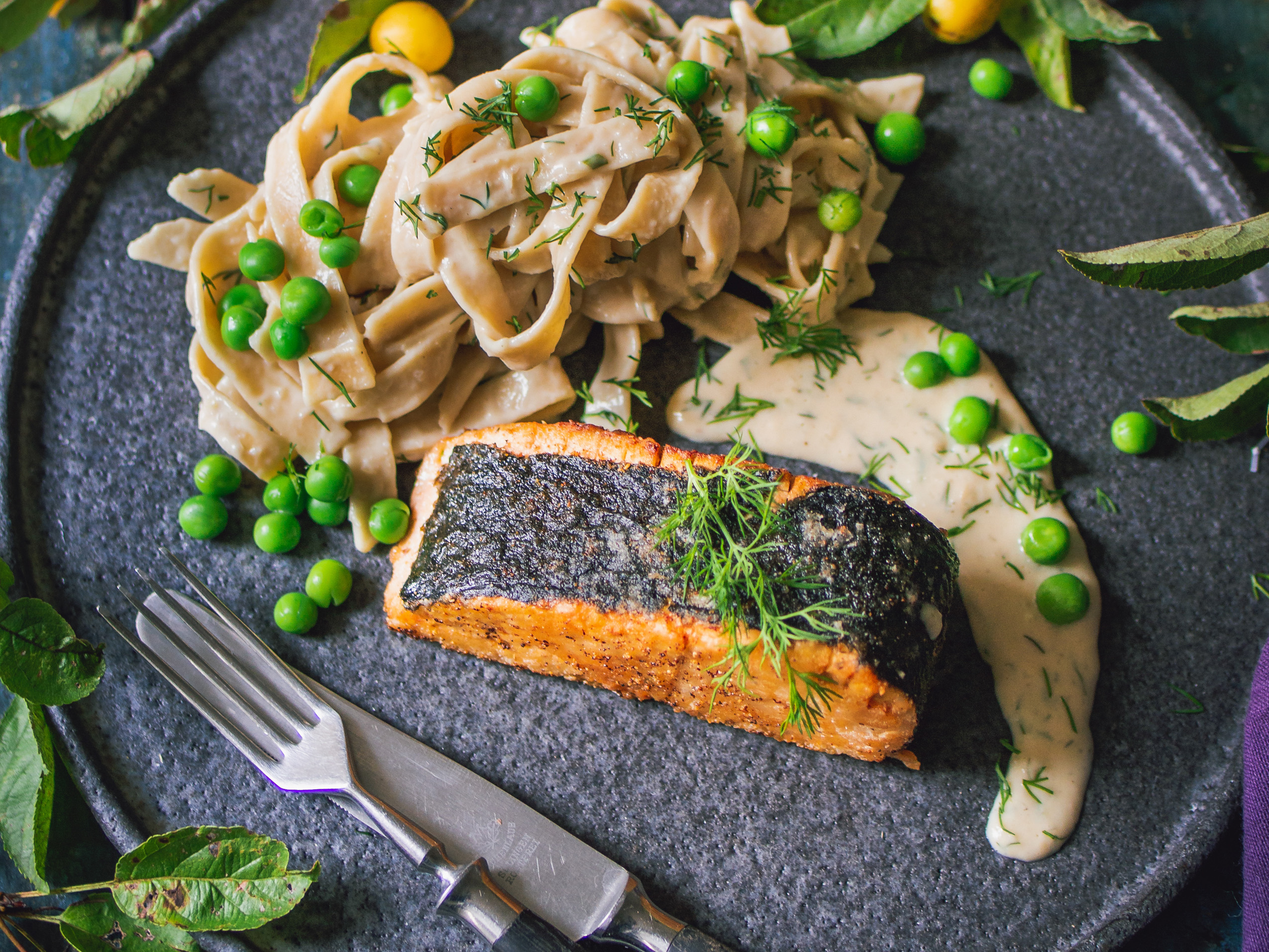 Vegan's salmon fillet on a tofubasis