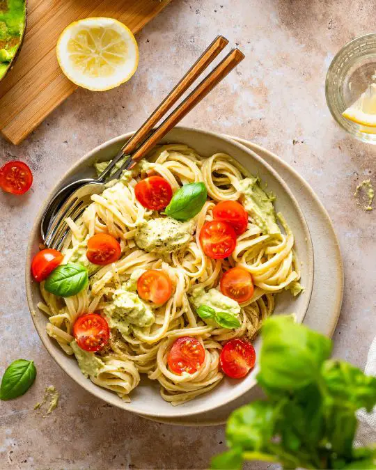 Creamy avocado pasta.