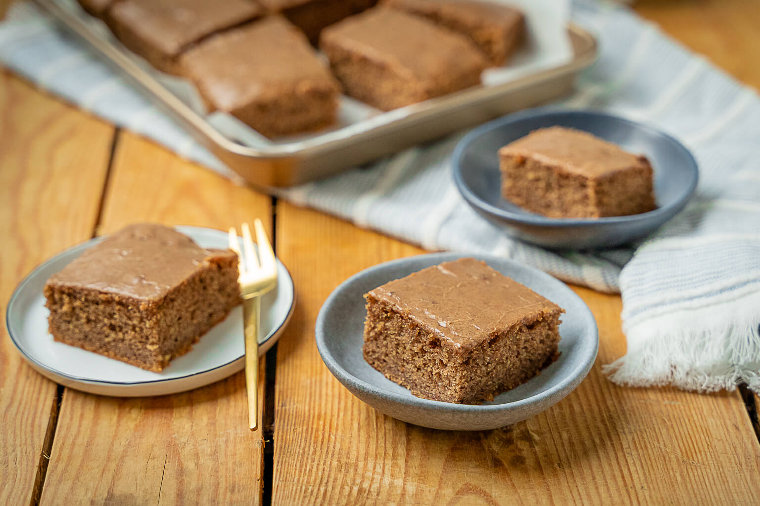 Cinnamon cake, very, very tasty