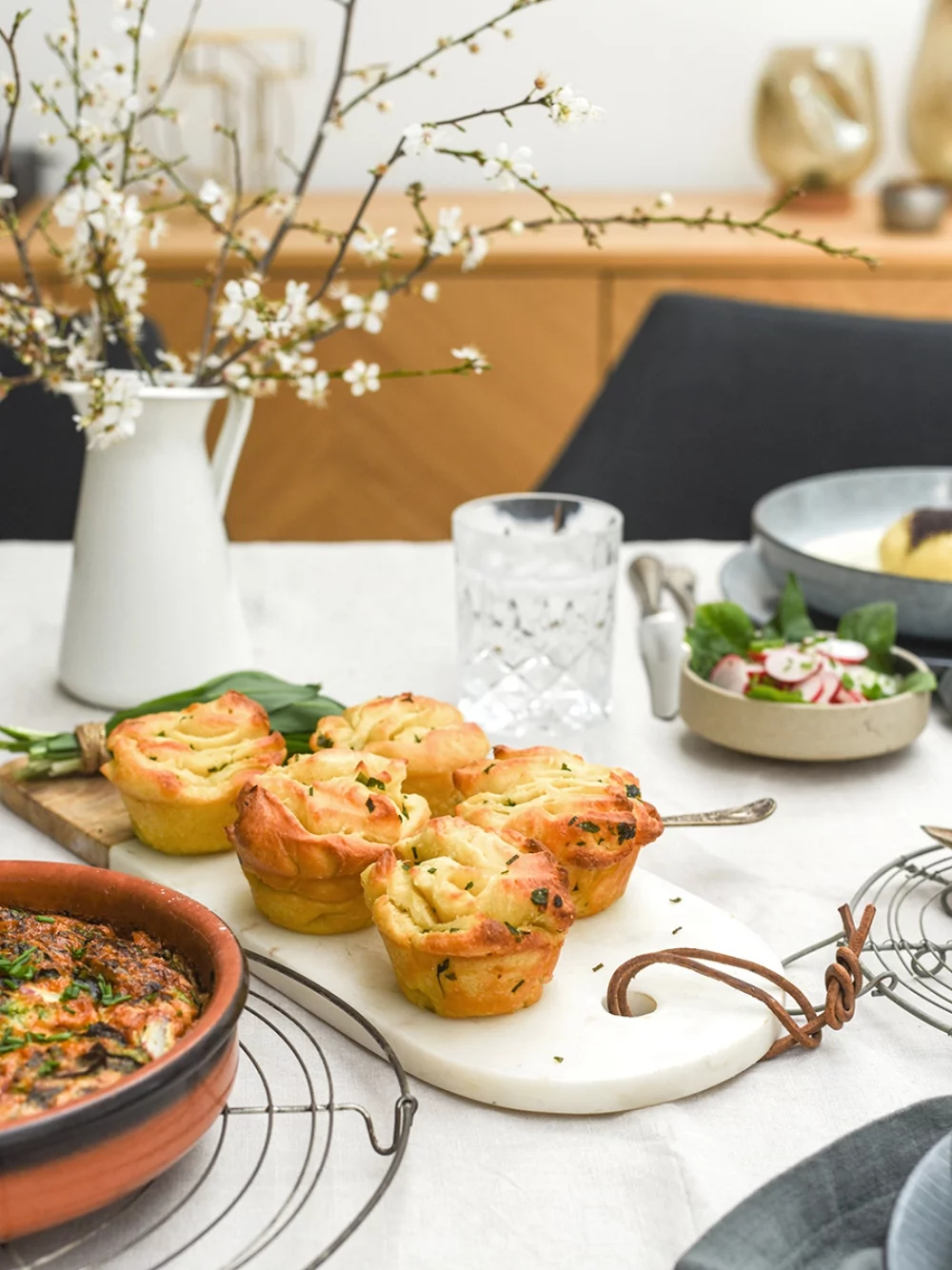 Muffins belong to the Easter breakfast